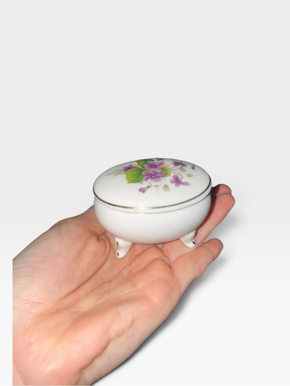 Vintage Floral Trinket Box — White with Purple Flowers
